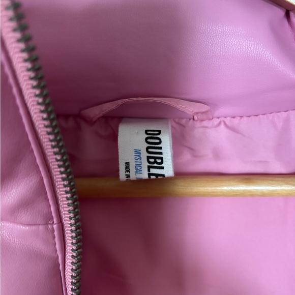 Stylish Pink Puffer Vest - Picture 7 of 7